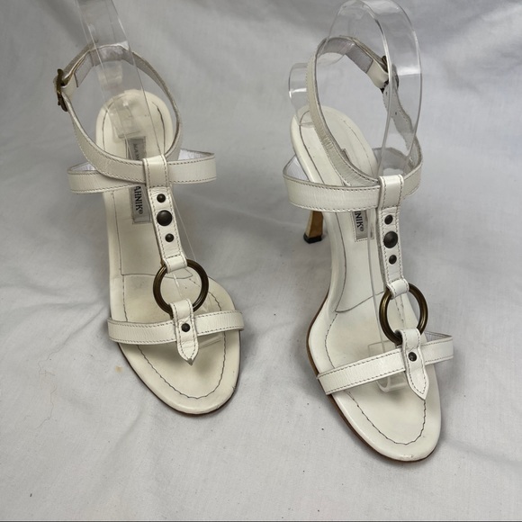 Manolo Blahnik White Studded T-strap Ankle Wrap Heels - Picture 3 of 10